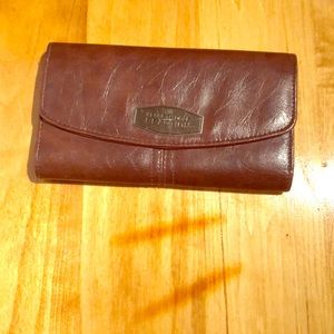 Kenneth Cole Reaction wallet